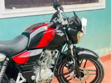 https://riyasewana.com/uploads/bajaj-v15-207484624673.jpg