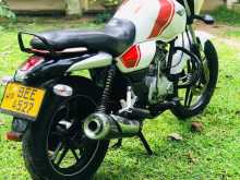 https://riyasewana.com/uploads/bajaj-v15-2116072713663.jpg