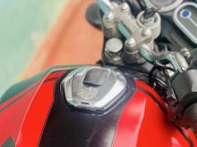 https://riyasewana.com/uploads/bajaj-v15-2117584024292.jpg