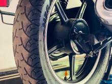 https://riyasewana.com/uploads/bajaj-v15-216145419056.jpg