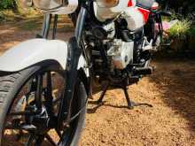 Bajaj V15 2016 Motorbike