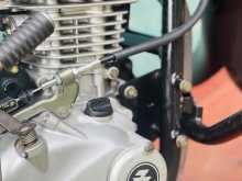 https://riyasewana.com/uploads/bajaj-v15-2519255822543.jpg