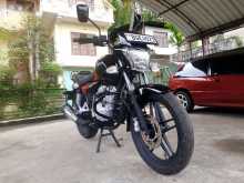 Bajaj V15 2016 Motorbike