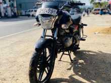 Bajaj V15 2016 Motorbike