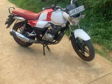 Bajaj V15 2016 Motorbike