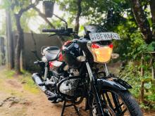 Bajaj V15 2016 Motorbike