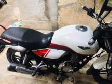 https://riyasewana.com/uploads/bajaj-v15-291844371303.jpg
