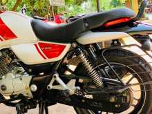 Bajaj V15 2018 Motorbike