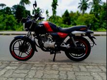 https://riyasewana.com/uploads/bajaj-v15-3120220219016.jpg