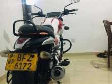 https://riyasewana.com/uploads/bajaj-v15-41500044183.jpg