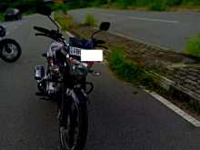 https://riyasewana.com/uploads/bajaj-v15-618555113133.jpg