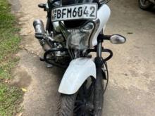 Bajaj V15 2017 Motorbike