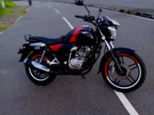 https://riyasewana.com/uploads/bajaj-v15-722255213584.jpg