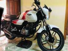 Bajaj V15 2016 Motorbike