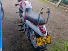 https://riyasewana.com/uploads/bajaj-v15-917554313283.jpg
