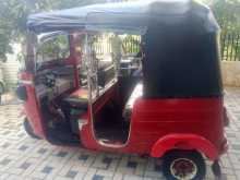 Bajaj RE 2016 Three Wheel