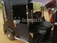 https://riyasewana.com/uploads/bajaj-veel-271059594402.jpg