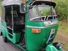Bajaj 2 Stroke 2005 Three Wheel