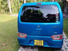 https://riyasewana.com/uploads/bajaj-wagon-r-271651264762.jpg