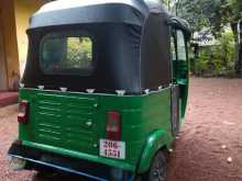 https://riyasewana.com/uploads/bajaj-weel-11233414313.jpg
