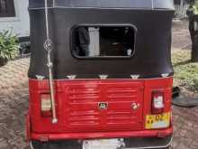 https://riyasewana.com/uploads/bajaj-weel-18122906212.jpg