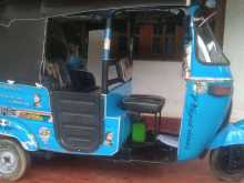 https://riyasewana.com/uploads/bajaj-weel-241018464833.jpg