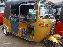 https://riyasewana.com/uploads/bajaj-well-201749066795.jpg