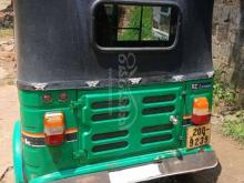 https://riyasewana.com/uploads/bajaj-well-6134533469336.jpg