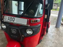 Bajaj RE 2017 Three Wheel