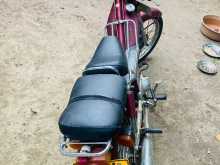 https://riyasewana.com/uploads/bajaj-winner-171757184363.jpg