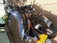 https://riyasewana.com/uploads/bajaj-xcd-125-171047364272.jpg