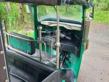 https://riyasewana.com/uploads/bajaj-yo-48105863546.jpg