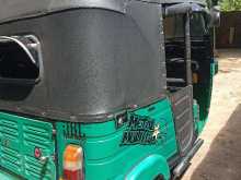 https://riyasewana.com/uploads/bajaj-yz205-101345324502.jpg