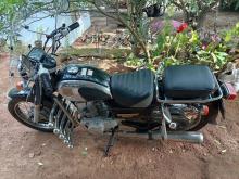 Honda CD 125 2002 Motorbike