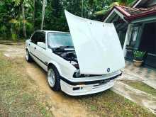 https://riyasewana.com/uploads/bmw-316i-e30-1417151122942.jpg