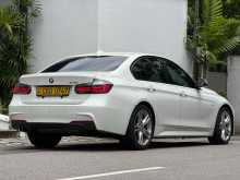 BMW 318i 2017 Car