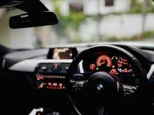 https://riyasewana.com/uploads/bmw-318i-920140722543.jpg