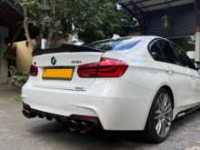https://riyasewana.com/uploads/bmw-318i-limited-2018-2314465912553.jpg