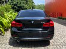 https://riyasewana.com/uploads/bmw-318i-luxury-2018-1510481712292.jpg