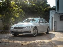 BMW 318i Luxury Line 2017 Car