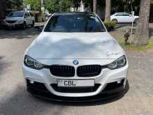 BMW 318i SHADOW EDITION 2018 Car
