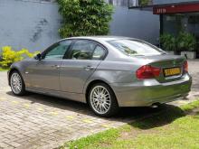 https://riyasewana.com/uploads/bmw-320d-31110486205.jpg