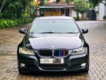 BMW 320i 2011 Car