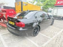 https://riyasewana.com/uploads/bmw-320i-1410040917546.jpg