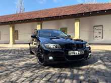 BMW 320i 2011 Car