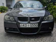 BMW 320i 2009 Car