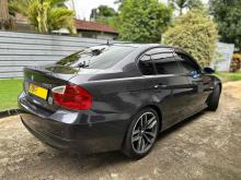 https://riyasewana.com/uploads/bmw-320i-710140224613.jpg