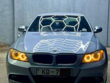 BMW 320i 2009 Car