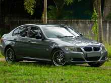 BMW 320i 2010 Car