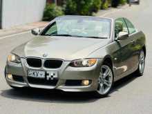 BMW 320i Convertible 2012 Car